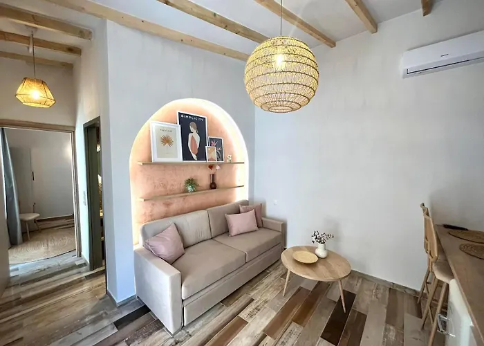 Stone House Maria Skála Marión