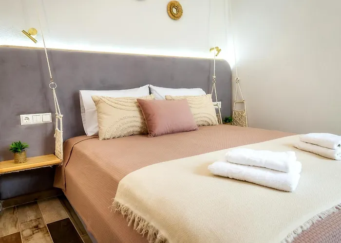 Tatil Evi Stone House Maria Skála Marión